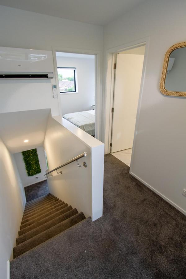 2 Bed Central Addington W/Park Christchurch Exterior foto