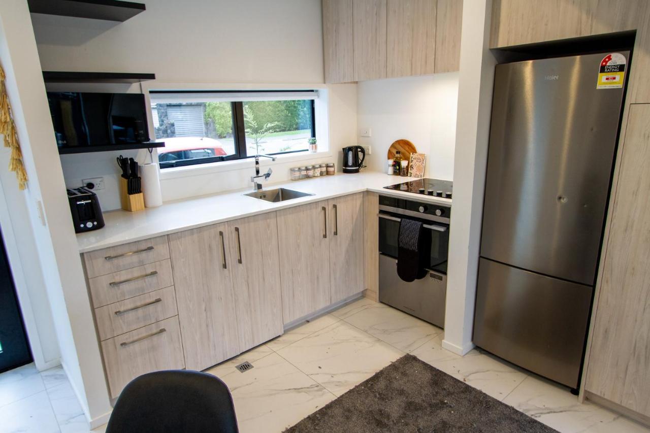 2 Bed Central Addington W/Park Christchurch Exterior foto